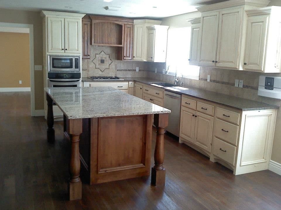 Two-tone mountain-home kitchen island